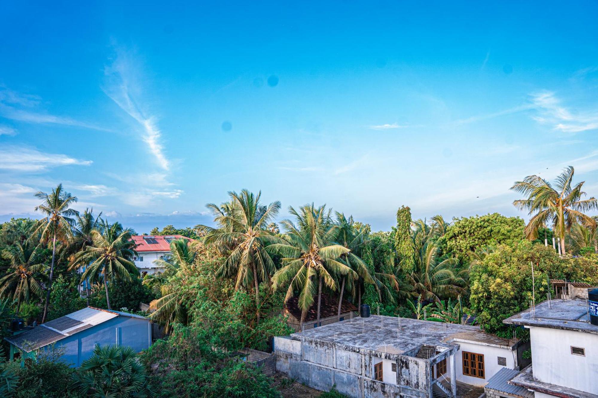 Theevanni Resort ตรินโคมาลี ภายนอก รูปภาพ