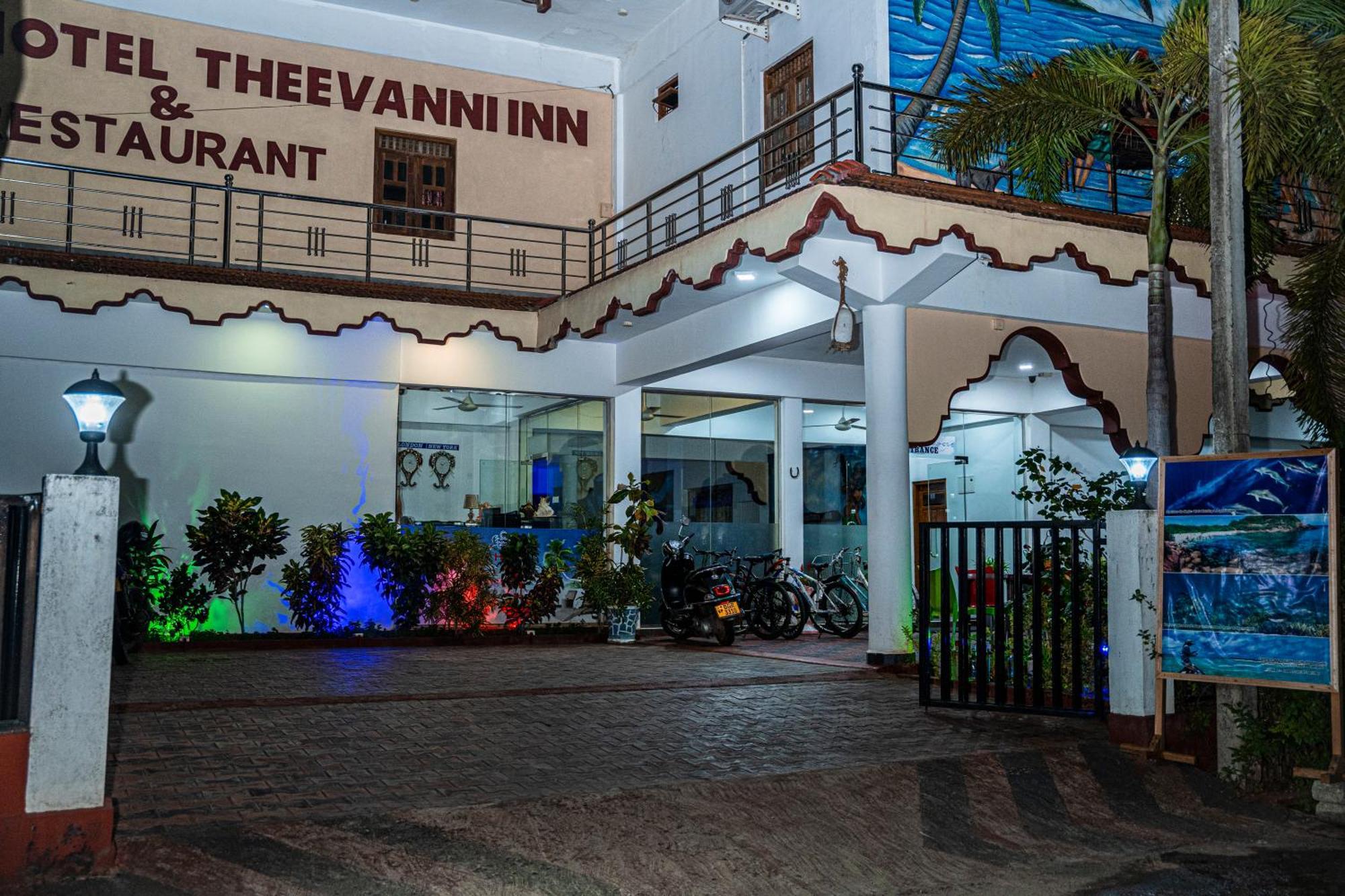 Theevanni Resort ตรินโคมาลี ภายนอก รูปภาพ