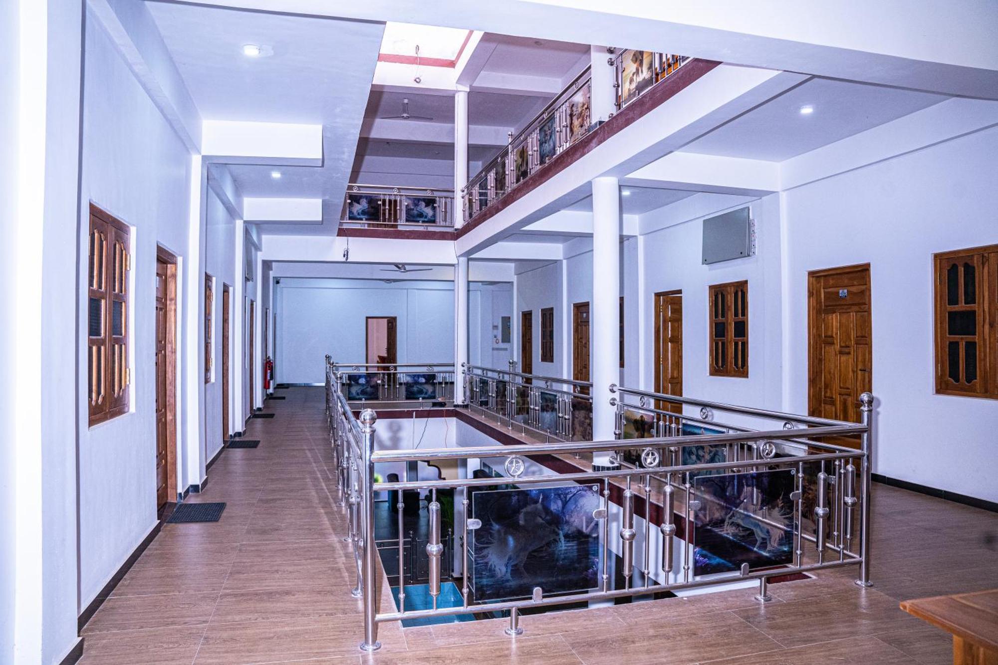Theevanni Resort ตรินโคมาลี ภายนอก รูปภาพ